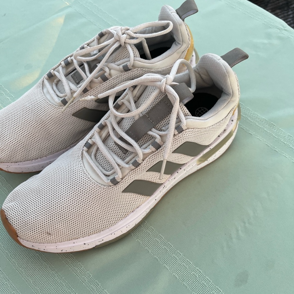 Adidas Racer  TR23 Orbit Grey Silver Pebble size 9.5